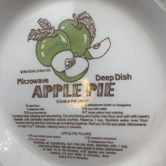 Vintage 1983 Royal China Co. Apple Pie 10” Pie Pan - Picture 11 of 14